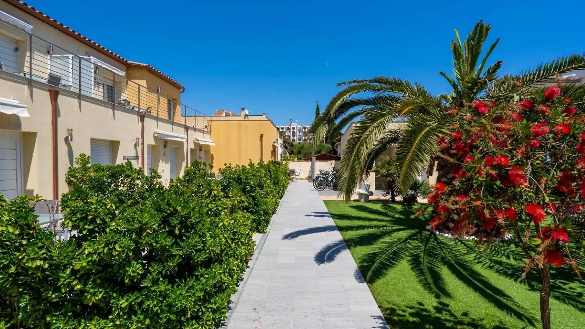 Ferienwohnung Fuer 4 Personen Ca 60 Qm In Empuriabrava, Costa Brava Golf De Roses Spain