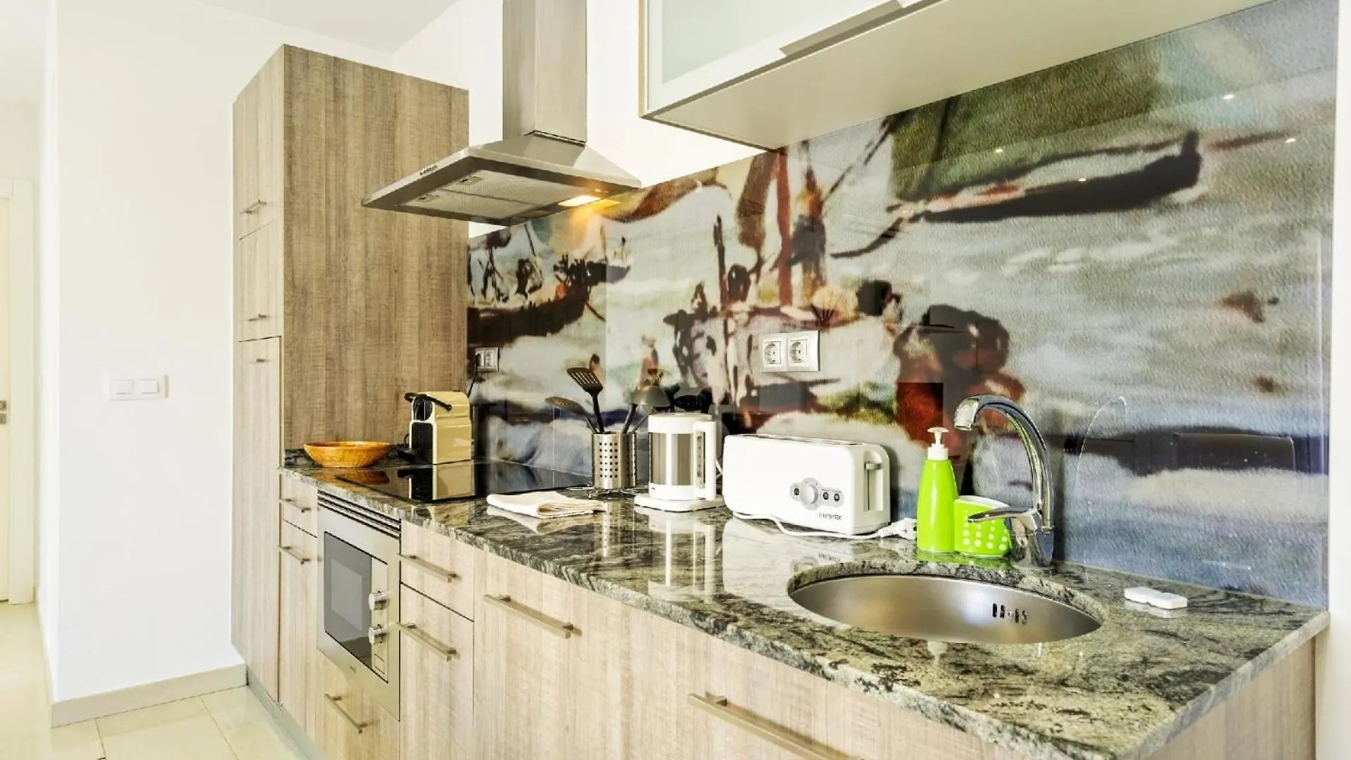 Ferienwohnung Fuer 4 Personen Ca 60 Qm In Empuriabrava, Costa Brava Golf De Roses Spain
